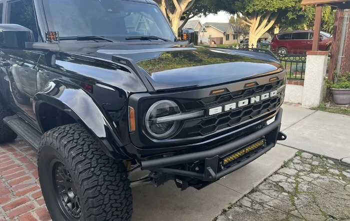 2 Door Bronco Build | ADV Fiberglass Fenders | 35's | KO2 | SVC | IAG and More...