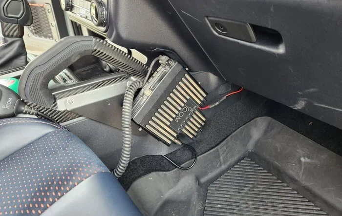 Chase Radio - Icom Race Radio installation