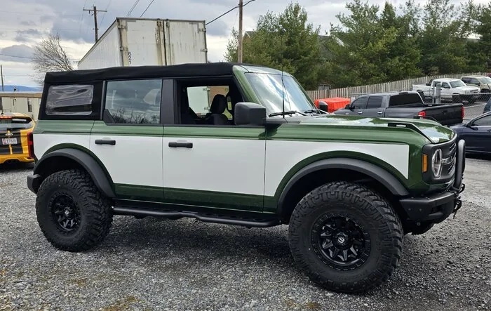 Custom Two-Tone Bronco