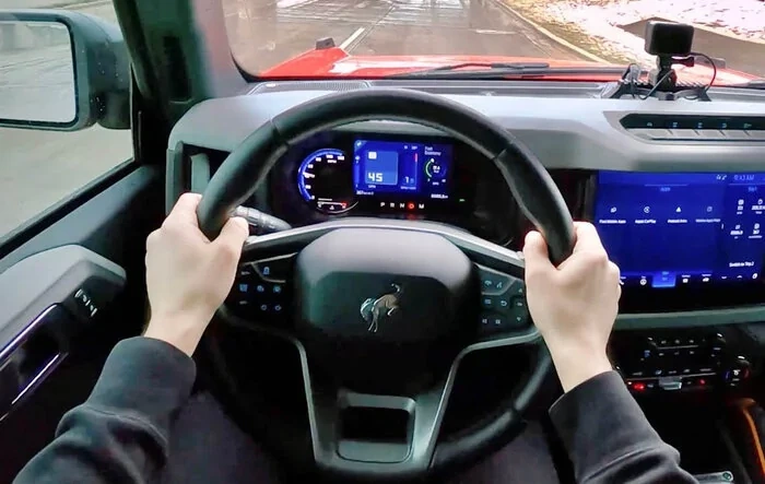 What’s your most annoying feature on the Bronco?