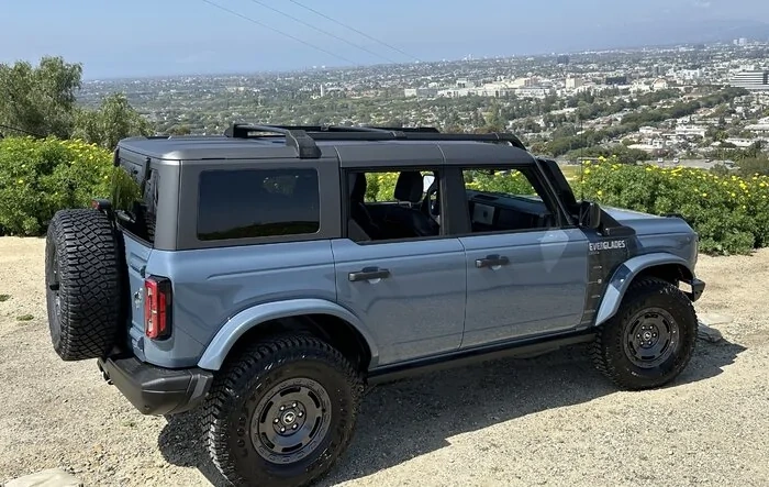 AGM Everglades on 38’s.  New suspension mods