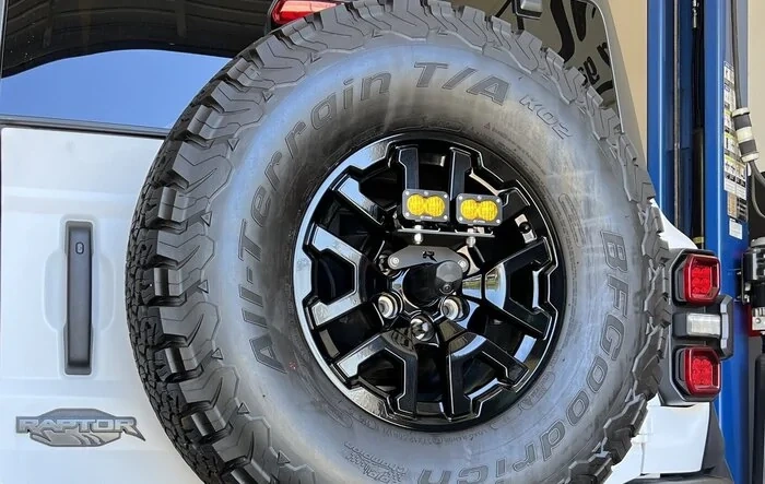 Chase Lights installed on Bronco Raptor spare tire