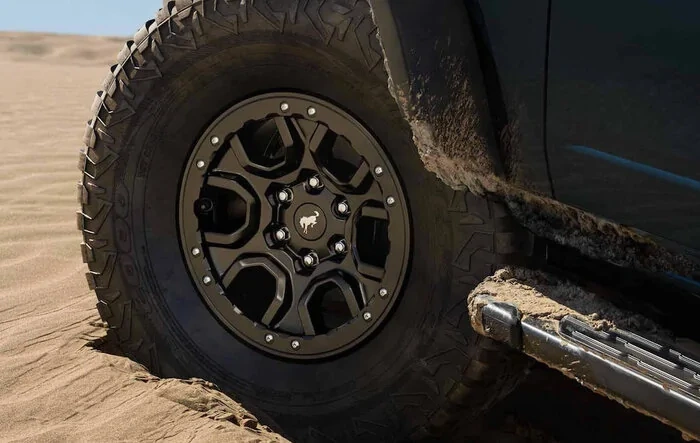 2023 Bronco Recall 23S17: Loose / Improper Lug Nut Torque on Driver's Side Wheels
