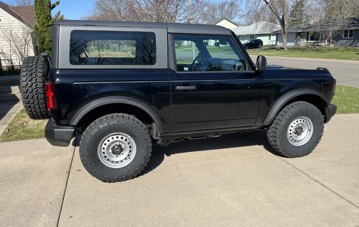 33” Mud Terrain Tires on Base Stock Wheels ! [Thunderer Trac Grip M/T R408 Mud Terrain LT285/75R16]