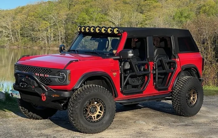SlowPoke's Race Red BadSquatch Build
