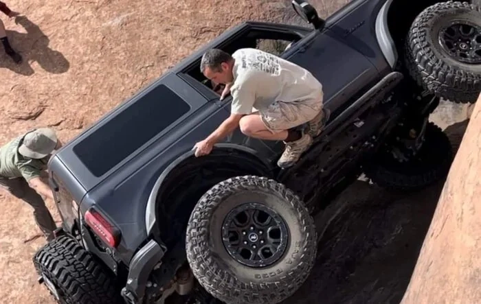 2 Door Sasquatch Wildtrak takes on Moab Round 2