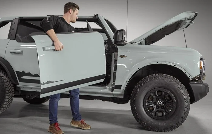 Door removal PSA: check for loose door bolts