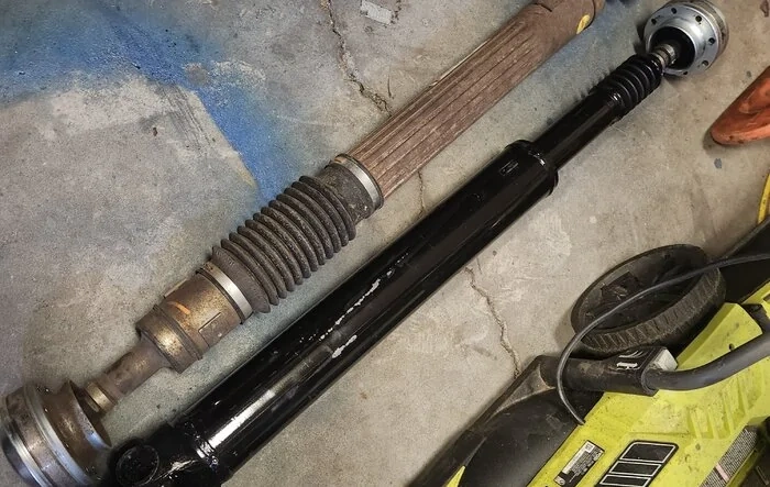 Spicer Performance Rear Driveshaft installed on my Bronco