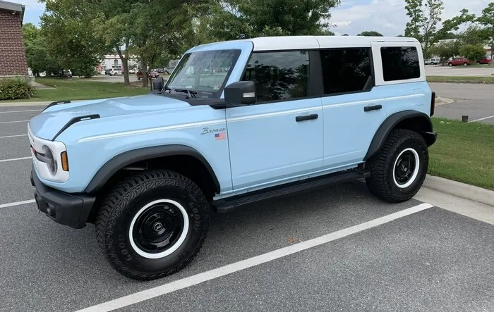 Air Force One Bronco: Robin's Egg Blue Heritage Limited Edition Mods.