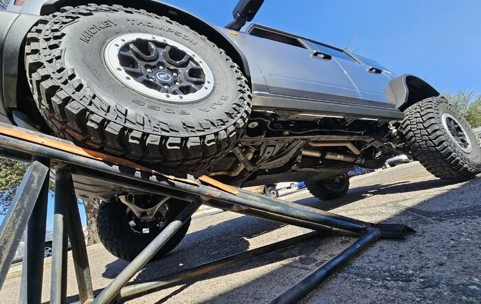 2023 Carbonized Gray Sasquatch Badlands - Holy IFS Build