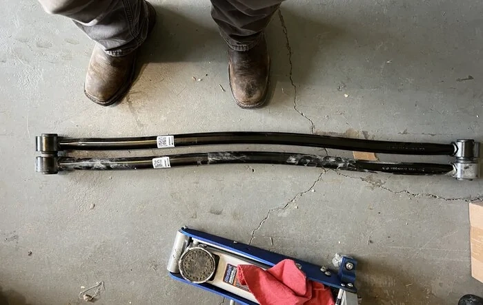 Bronco Raptor uses a Sasquatch track bar -- photo proof