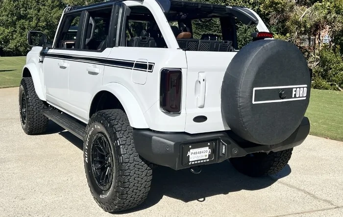 New Member to Bronco6G - Build attempt of Retro, 2023 Outer Banks- "Blanca the Bronco"
