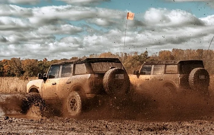 Bronco party @ Badlands ORP! Mud ✅ Rocks ✅ Mayhem ✅ -- [Video]