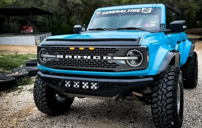 Metro Gloss Blu Glauco Vinyl Wrap on 8” ADV kit