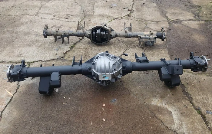 Spicer Ultimate Dana 60 axle +4" wide installed