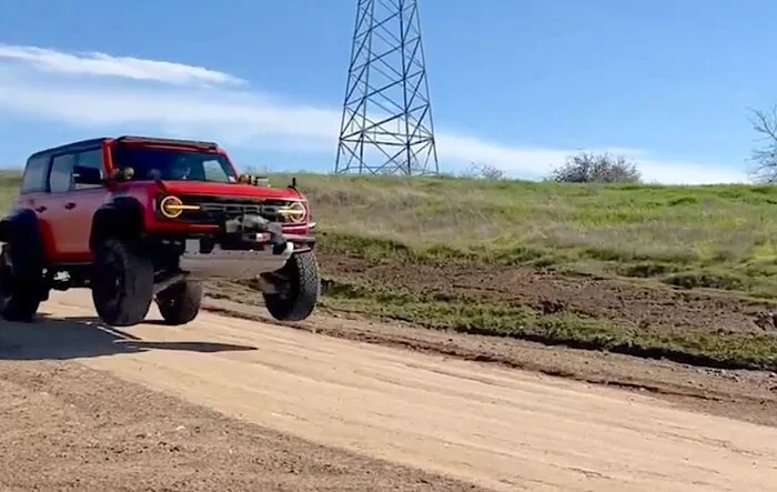 Bronco Raptor Catching Air @ Prairie City SVRA