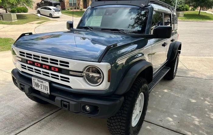 Heritage Edition with Trailrax roof rack