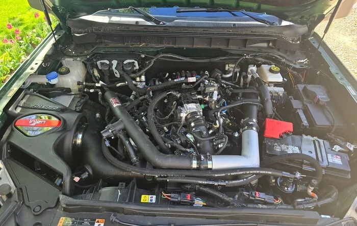 Injen Intake & Charge Pipe installed on 2.7 Bronco