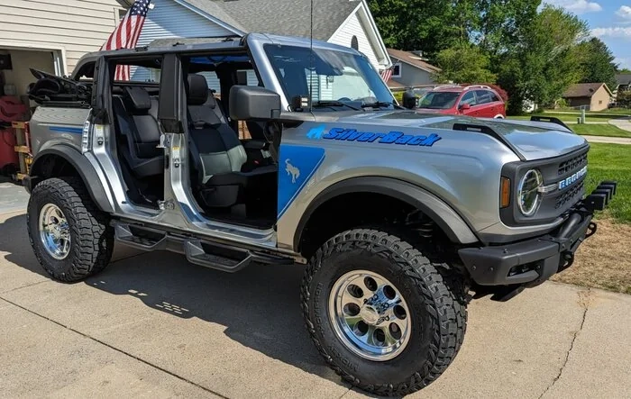 SilverBack Bronco Build