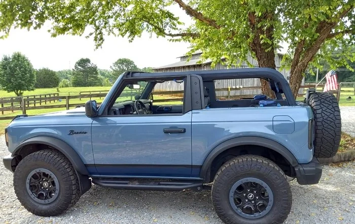 Plasti Dipped my Roll Bar