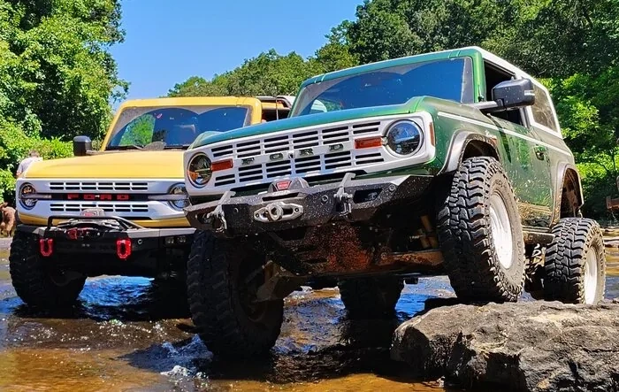 Wife's 1st time ever driving offroad by herself!