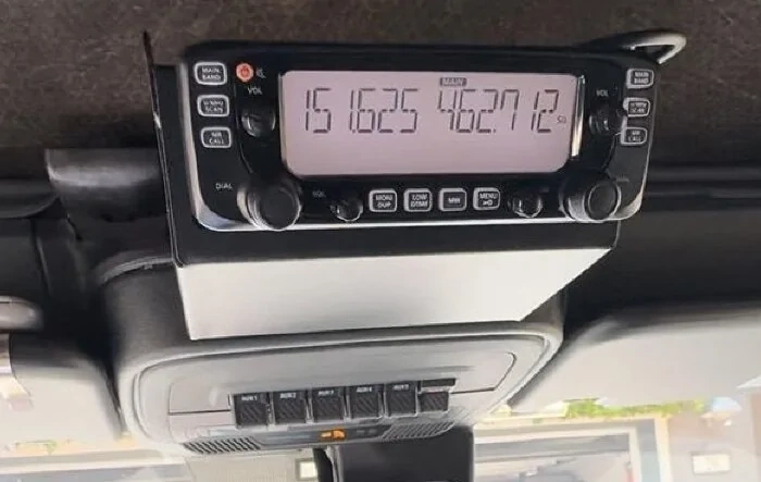 Sleeker Dual Band Radio Install (UHF/VHF) ICOM-2730A