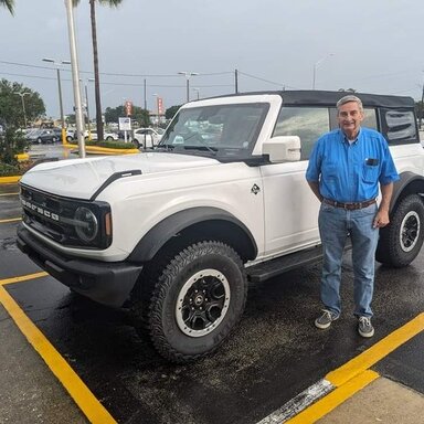 Pictures of your Bronco with soft top down? | Bronco6G - 2021+ Ford ...